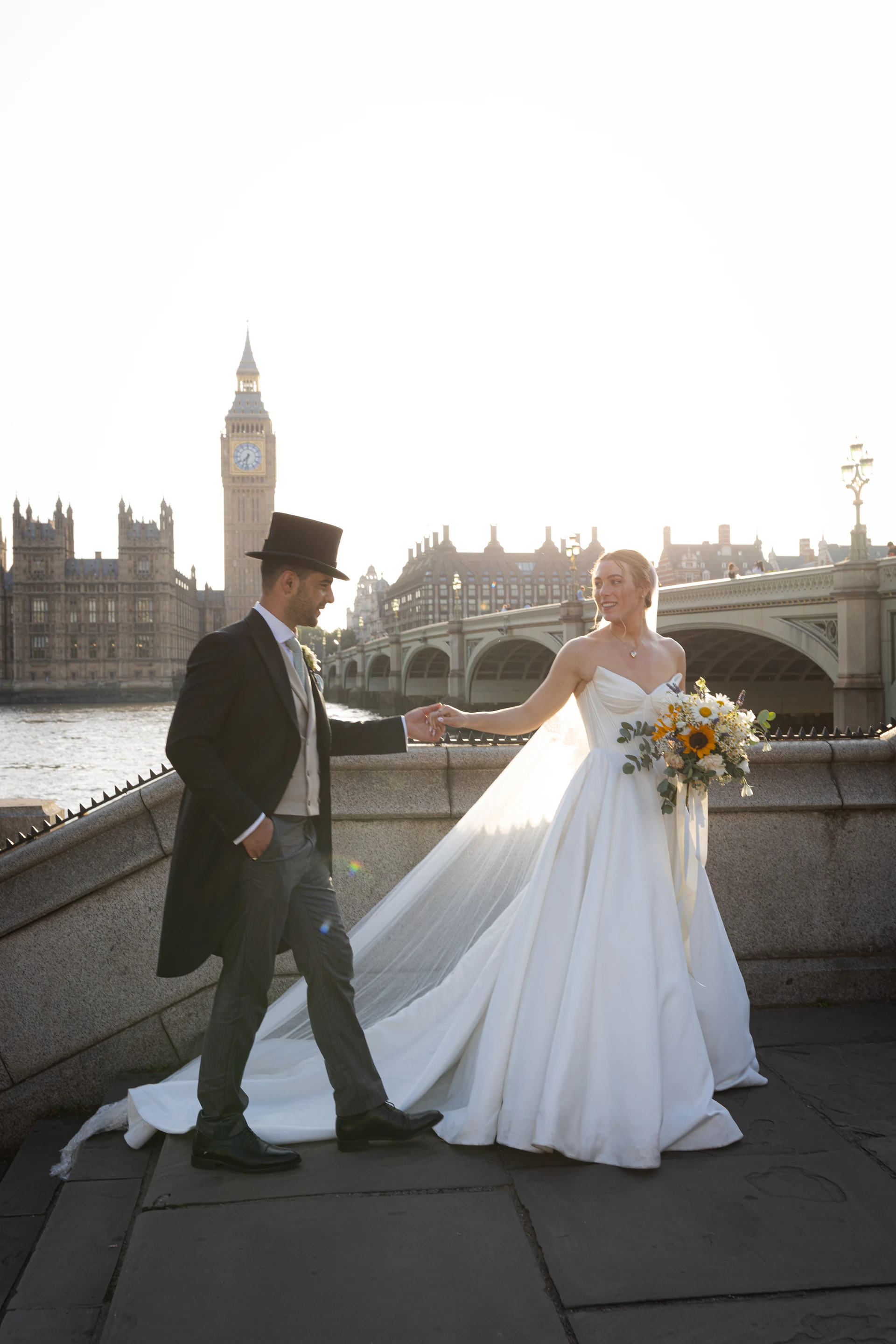 Golden-hour portraits beside the Thames